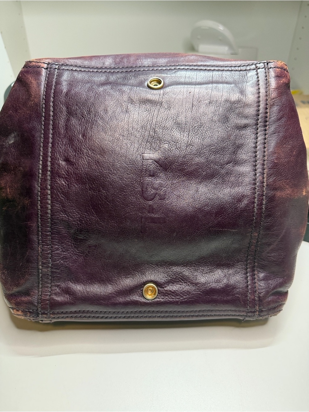 Yves Saint Laurent Plum Leather Tote with Gold Hardware - Picture 4 of 7